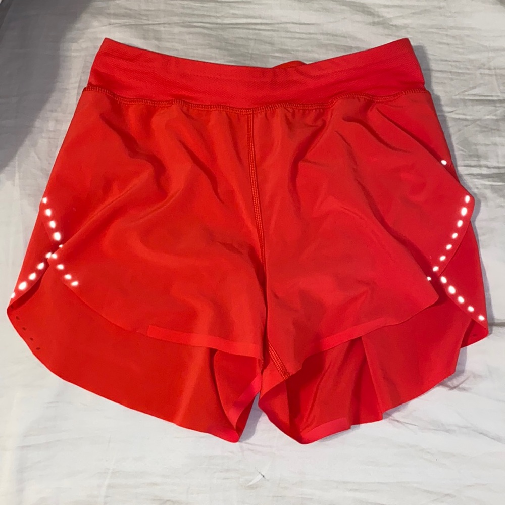 Lululemon find your pace shorts size 2